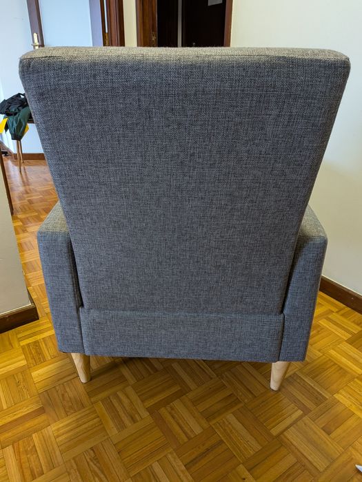 Cadeira em bom estado