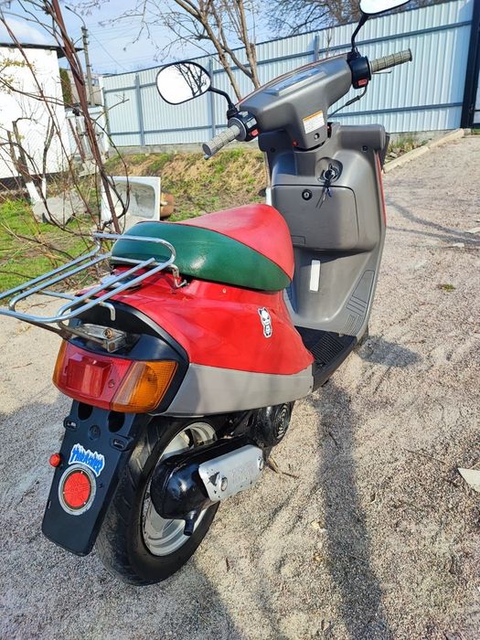 Скутер мопед Yamaha jog poche 3kj

Скутер свій в гарному технічному ст