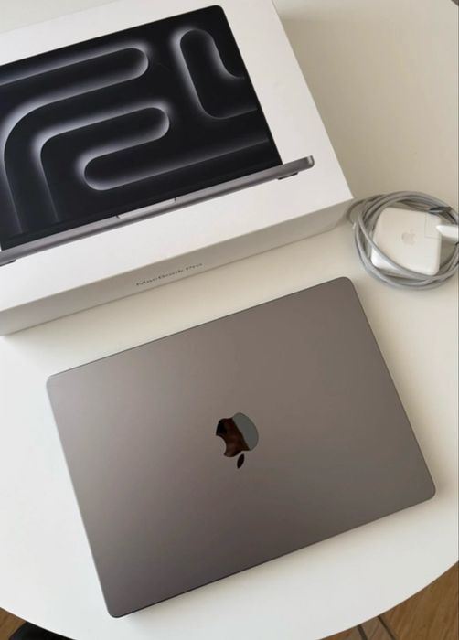MacBook A2918 14” 8 GB / 512 GB SSD