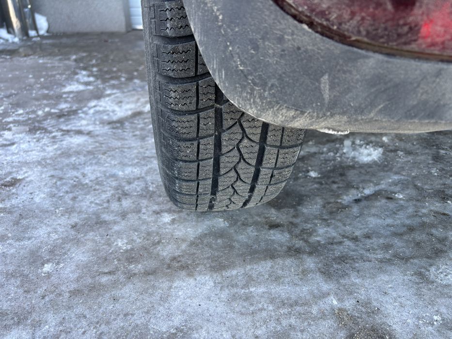 Alufelgi 13 z oponami zimowymi 175/70/13