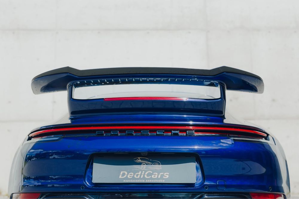 Wynajem Porsche 911 (992) Carrera 4, Pakiet Sport Chrono