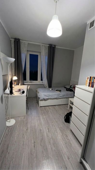 Wynajmę 2 pokoje w centrum.