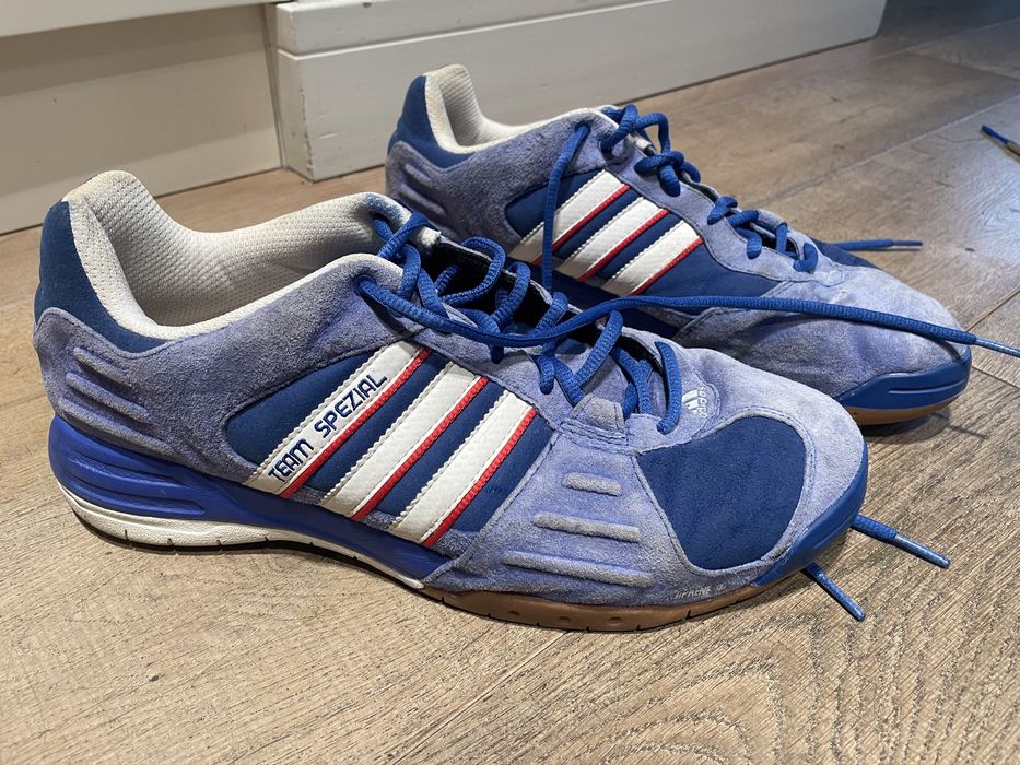 Buty na halę Adidas Team Spezial rozm 44 2/3