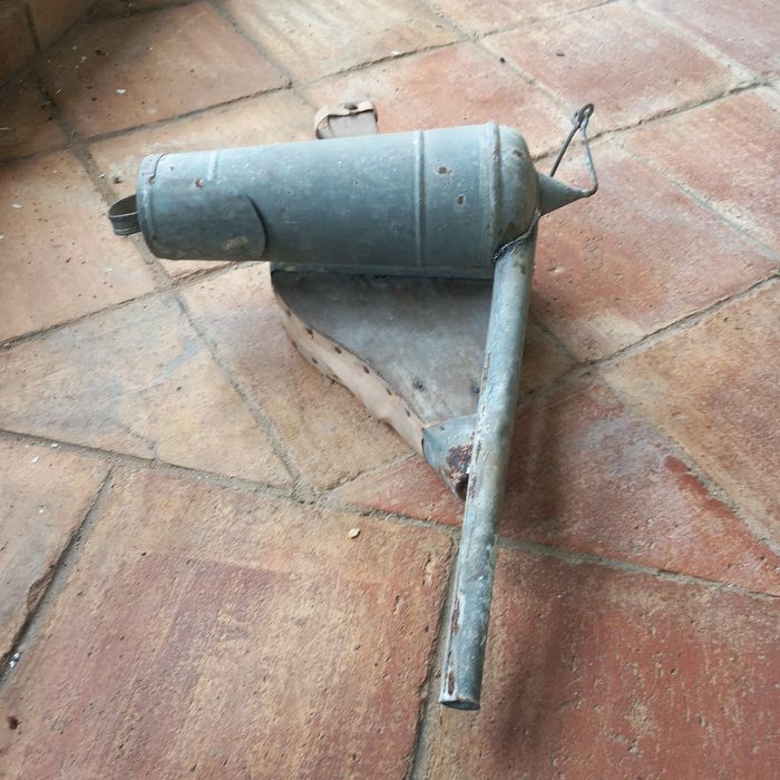 Pulverizador de pó  antigo