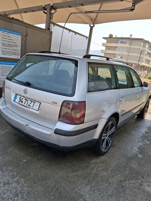 Passat pd 100 em bom estado ..aceito retomas