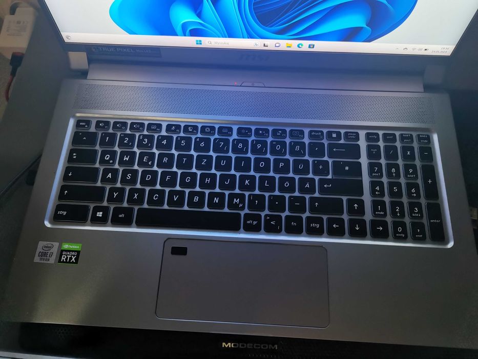 Sprzedam Laptop msi