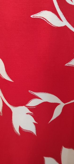 Sukienka czerwona r. 38