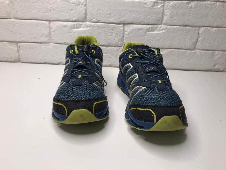 Buty sportowe chłopięce CMP Rozmiar 39
