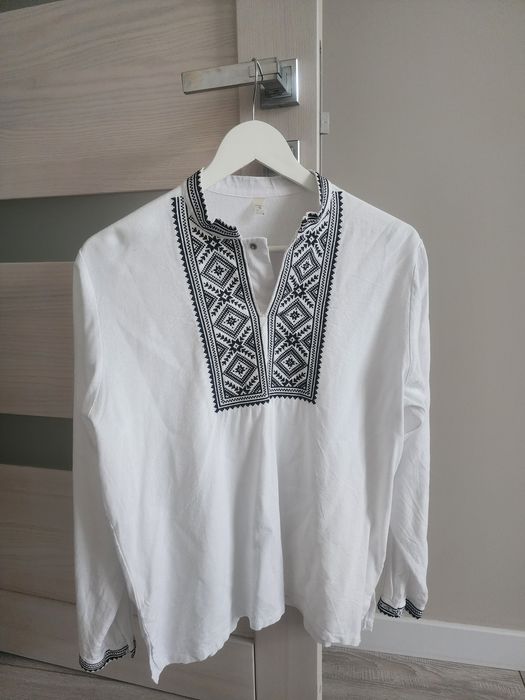 Продам вишиванку для хлопця