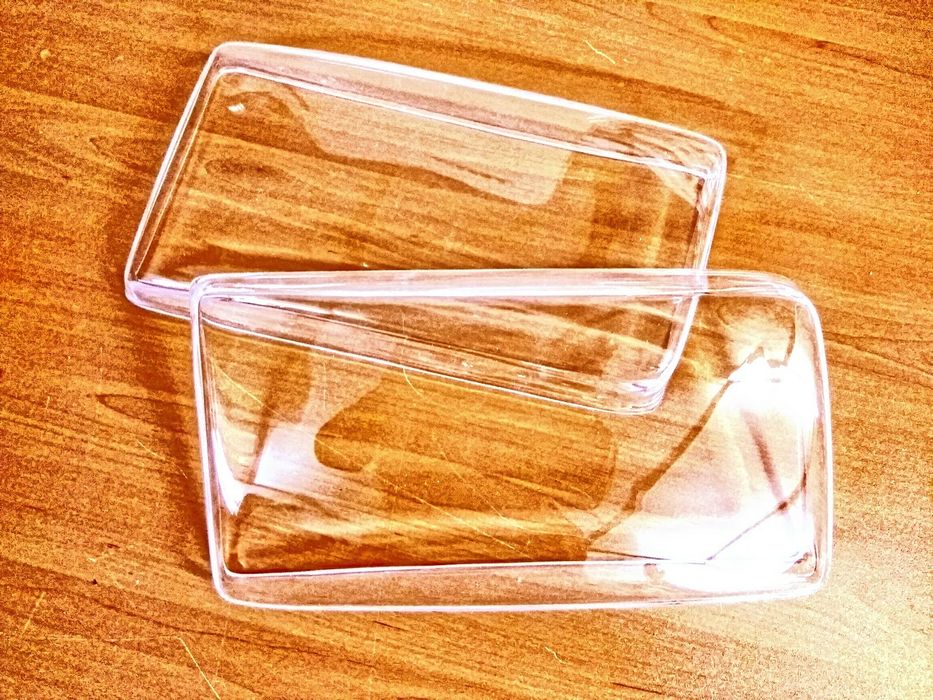 Audi A6C4 LT35 80B4 Volkswagen T4 Стекло фар фары скло прозрачные фари