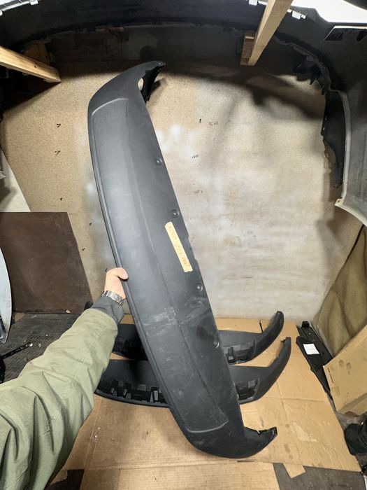 Спойлер переднего бампера губа volvo xc40 rest dorest