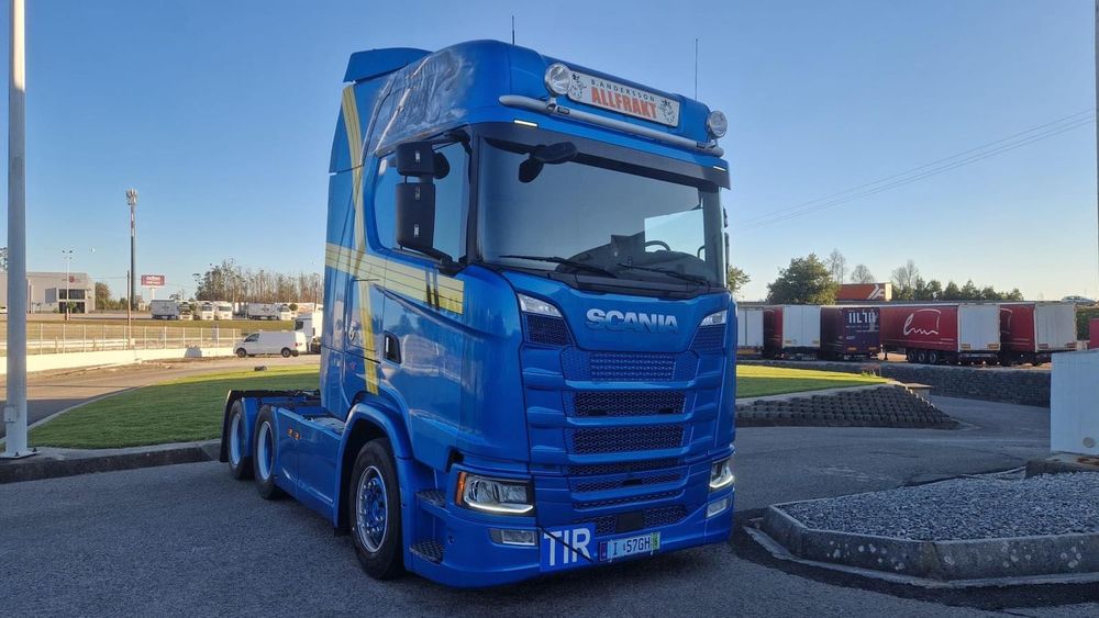 Scania S580 6x2 TOP