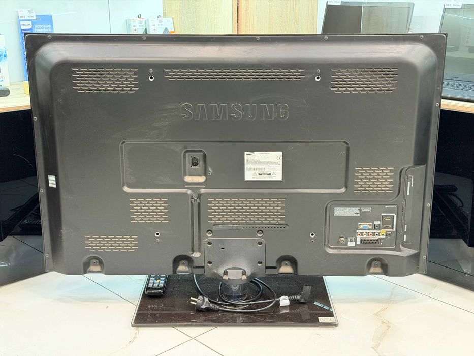 Telewizor Samsung PS43D490A1WXXH + pilot – dobry stan