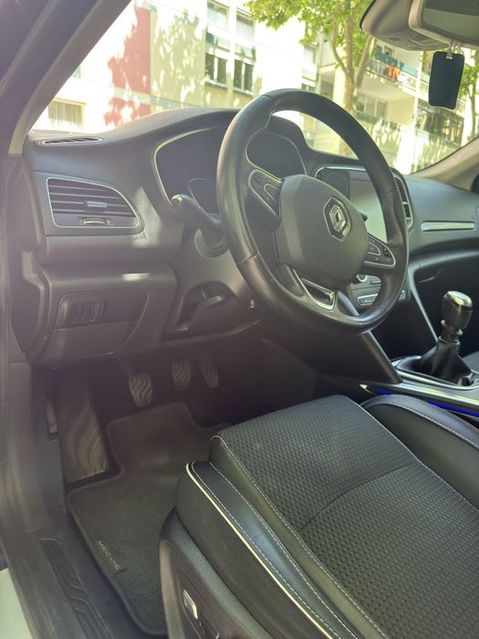 Renault Megane IV 1.6 Bose Edition