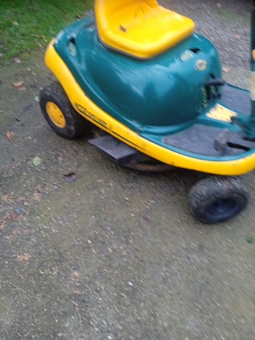 Sprzedam traktorek kosiarka mtd