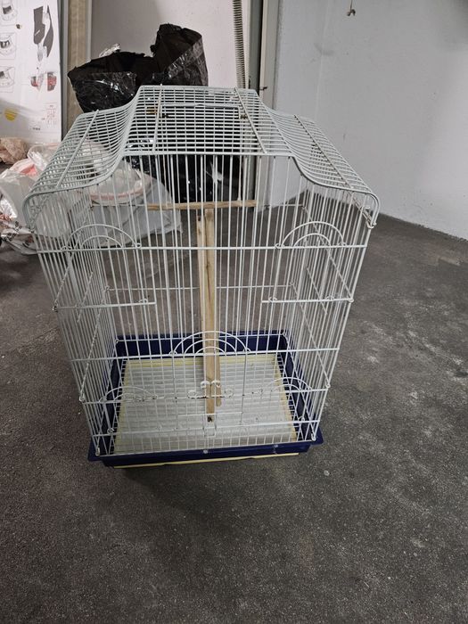 Gaiola para passaros usada