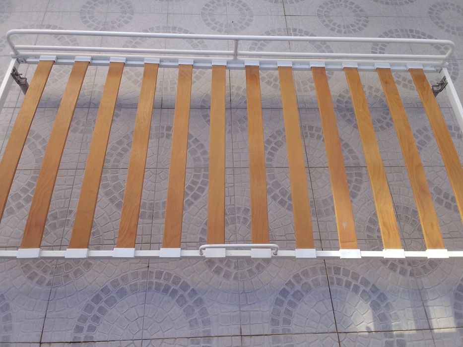 Vendo cama,com possibilidade de entrega