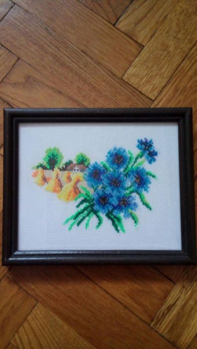 Вишита картинка хрестиком з любов'ю