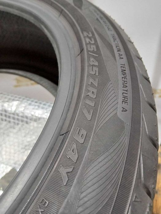Шини Yokohama 225/45R17. 2шт. Літо 2023р. (1057)