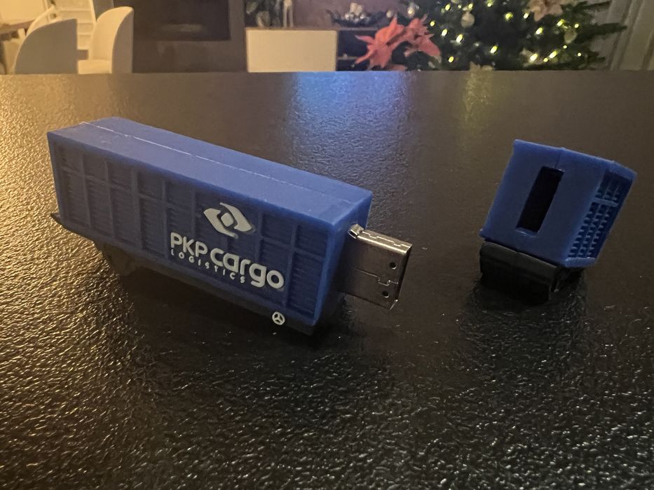 Wagon PKP Cargo, pendrive, unikatowy