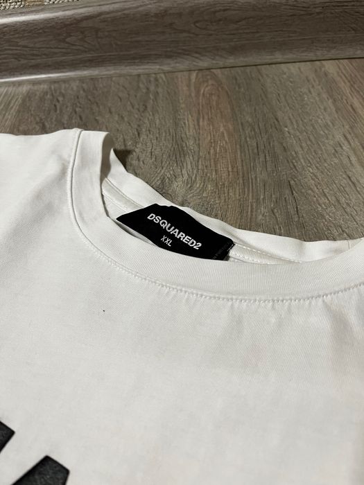 Футболка Dsquared2
