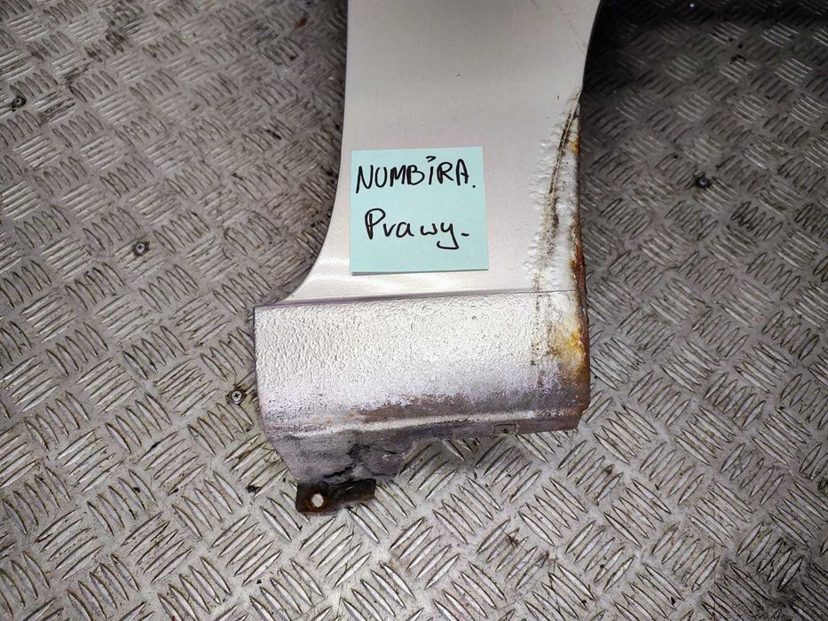 błotnik prawy nubira