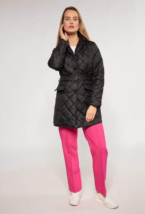 Pikowany płaszcz damski