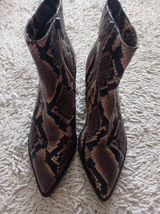 Боти Казаки KENNEL