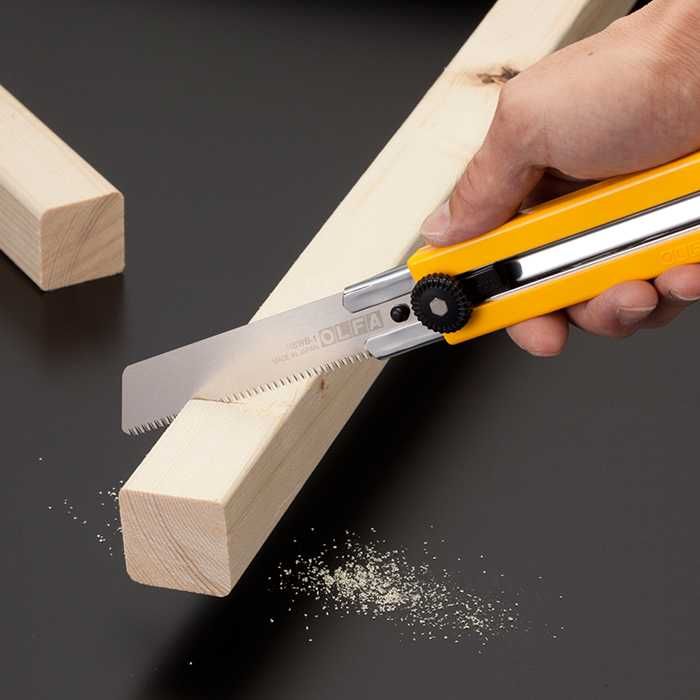 Нож OLFA стандарт лезвия 25мм Extra Heavy-Duty  для тяжелых работ