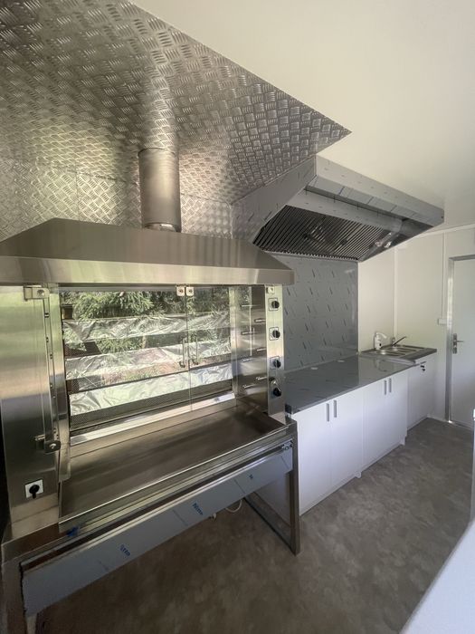 Przyczepa gastronomiczna- kurczak z rożna