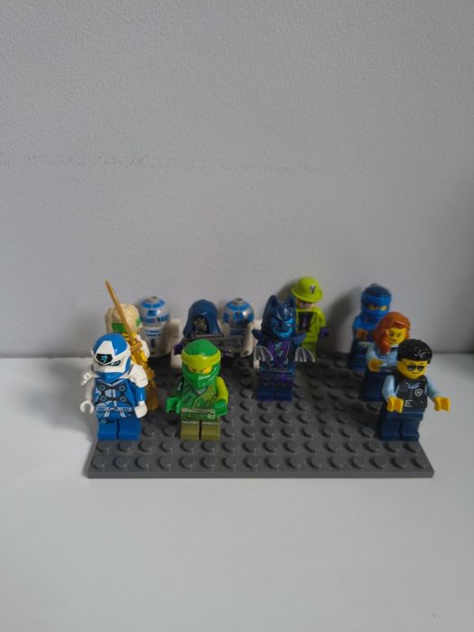 Lego figurki Star Wars itp