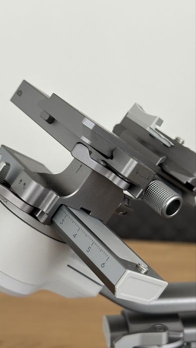 DJI RS 4 Mini [NOVO]