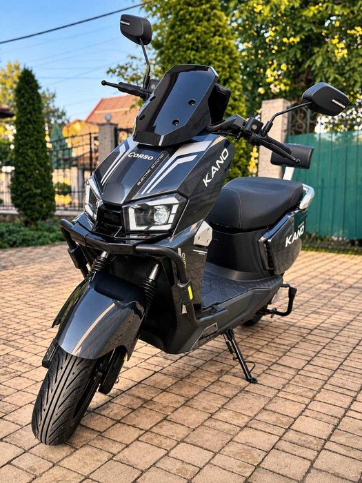 Corso Kano 2000W 30 a Lifepo4/30A 72v 2026 електроскутер Чорний