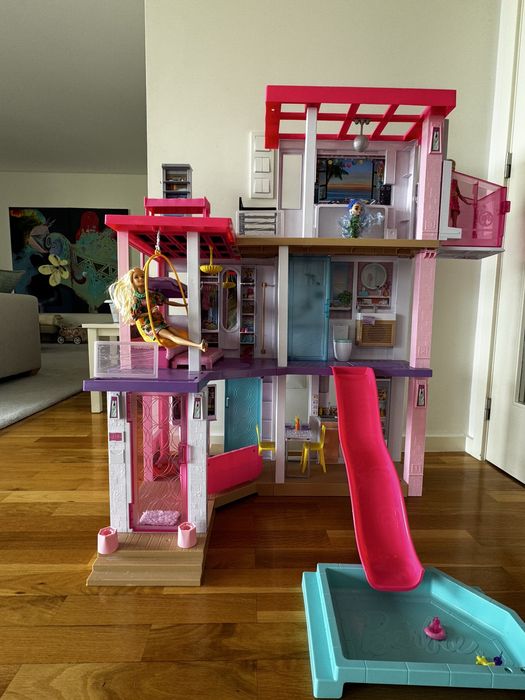 Casa da Barbie - excelente estado