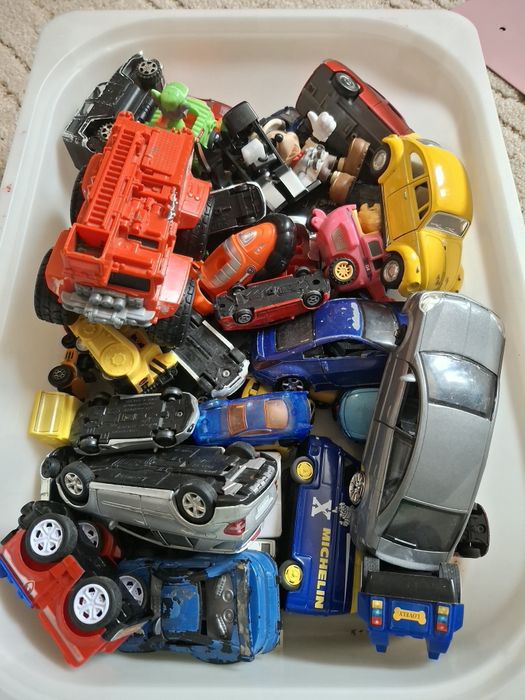 Autka różnego rodzaju