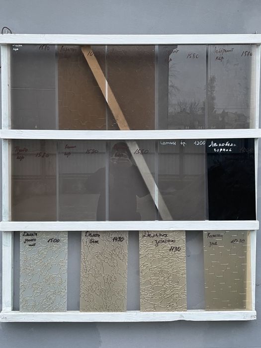 Майстерня по склу у Стрию.Порізка скла та дзеркалаВстановлення у двері