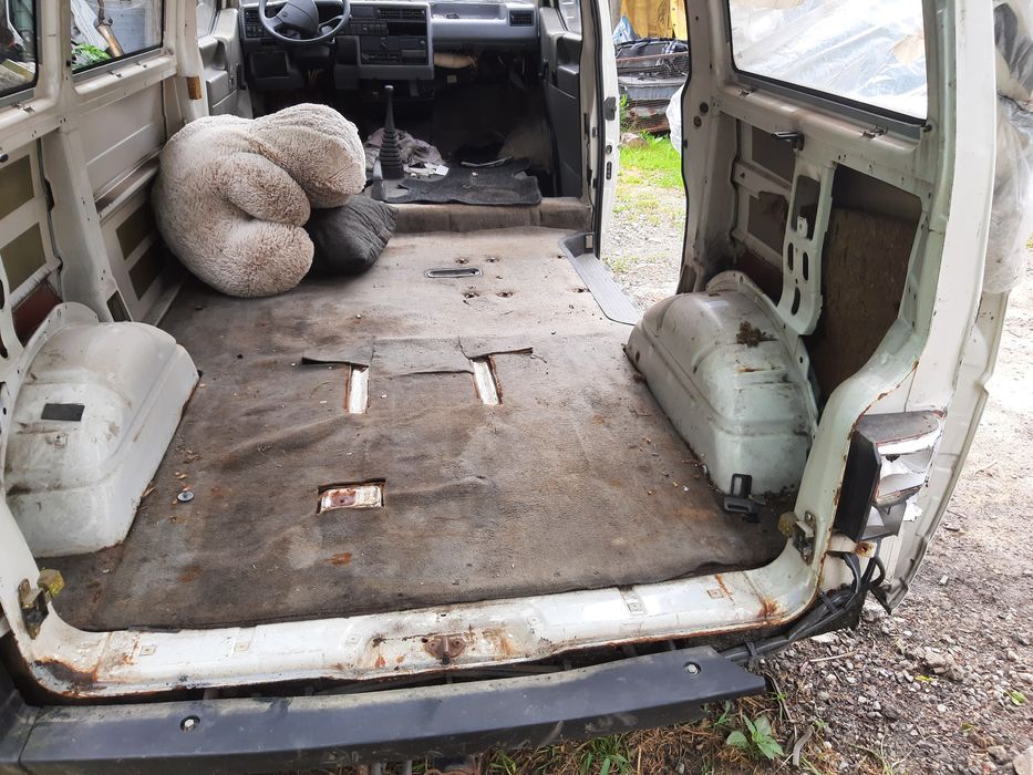 Karoseria Volkswagen t4 2.5 caravella