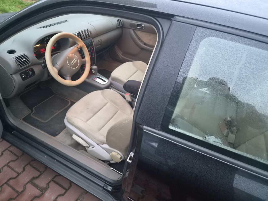 Audi A3 1.6 automat