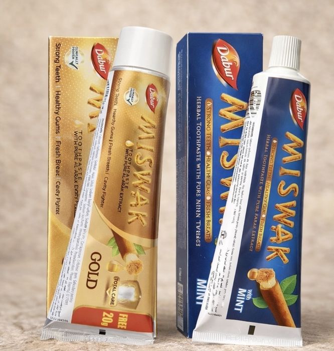 Єгипетська зубна паста Dabur Miswak Mint Whitening