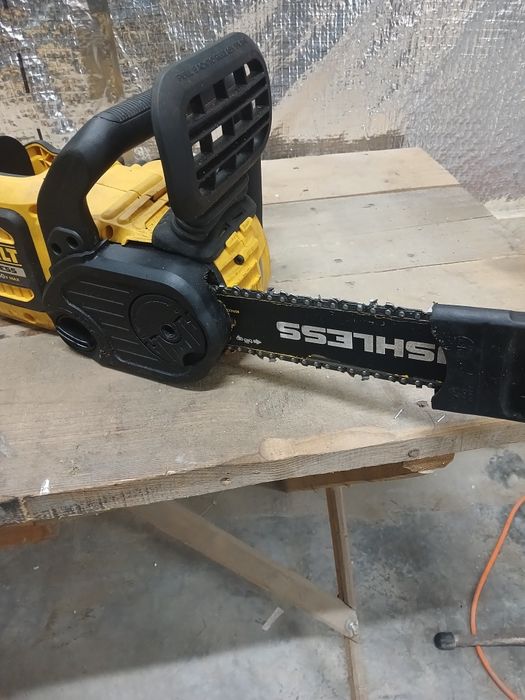 Dewalt 670 на запчастини