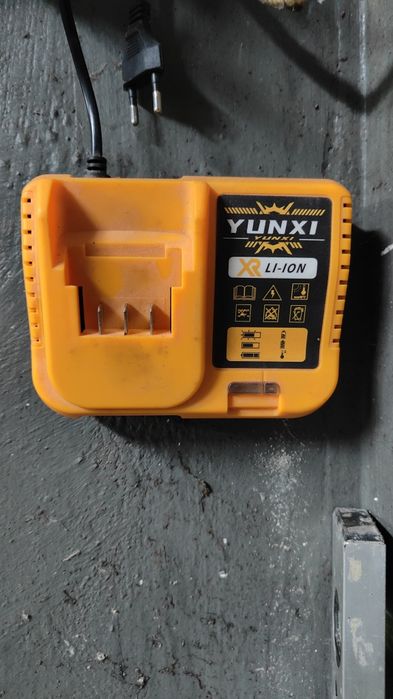 Wkrętarka zakretarka chińska sprawna jak nowa 21v