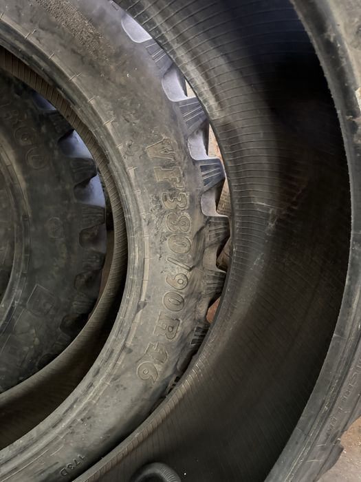 380/90R46 Bkt/Michelin 2 комплекта