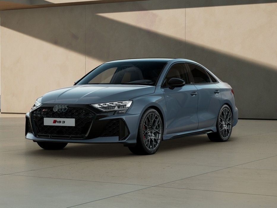 Audi RS3 Limousine