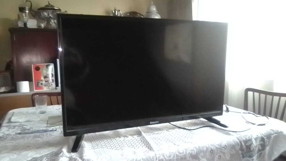 Televisor -   32 polegadas - usado como novo