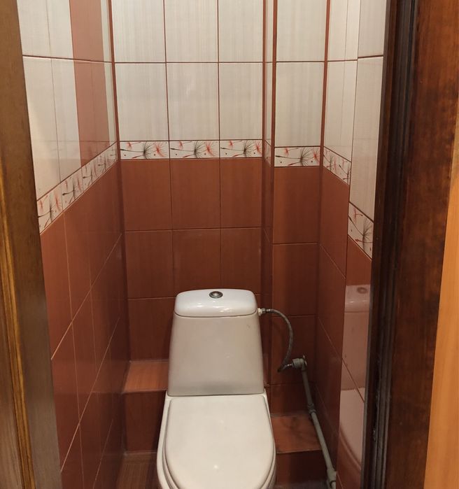 = 3-кімнатна квартира з окремим входом і власною лаунж-зоною! =