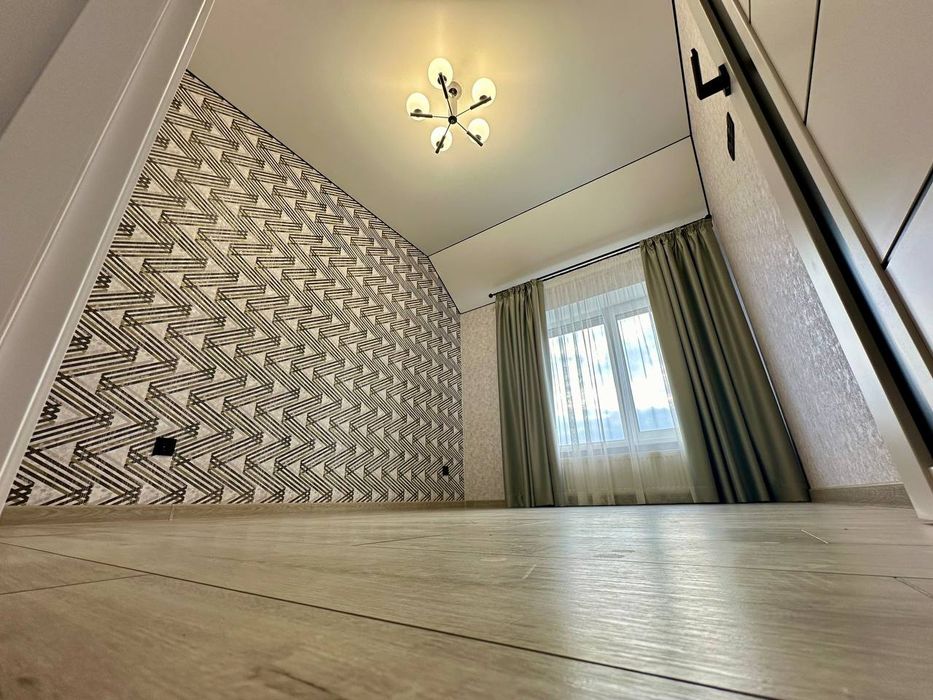 Продам Дуплекс з дизайнерським ремонтом, меблі, техніка