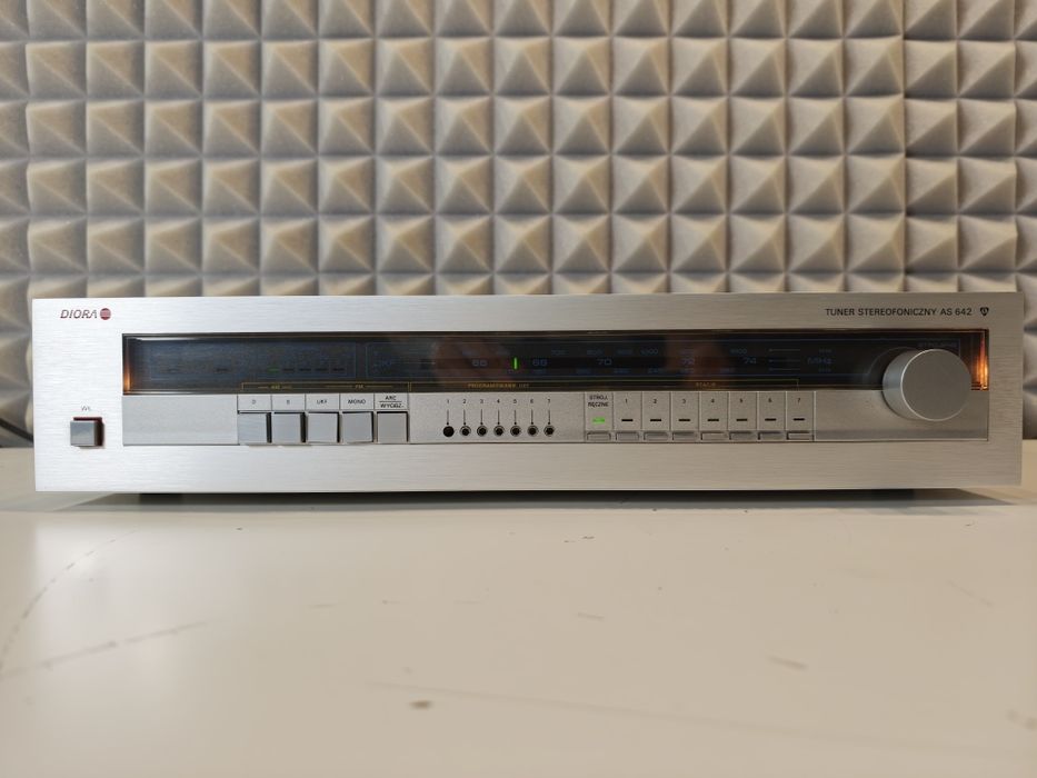 Tuner radiowy Diora AS 642.