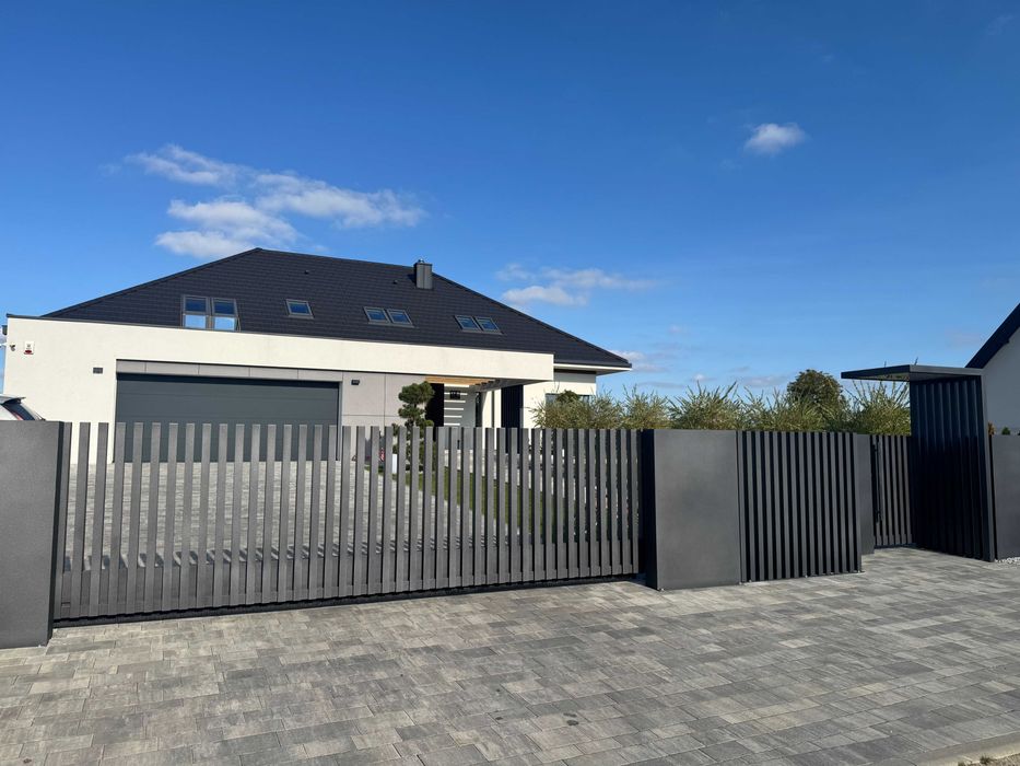 Ogrodzenie pionowe, grzebieniowe, pionowy panel - ALUMINIUM SPAWANE DASZKI