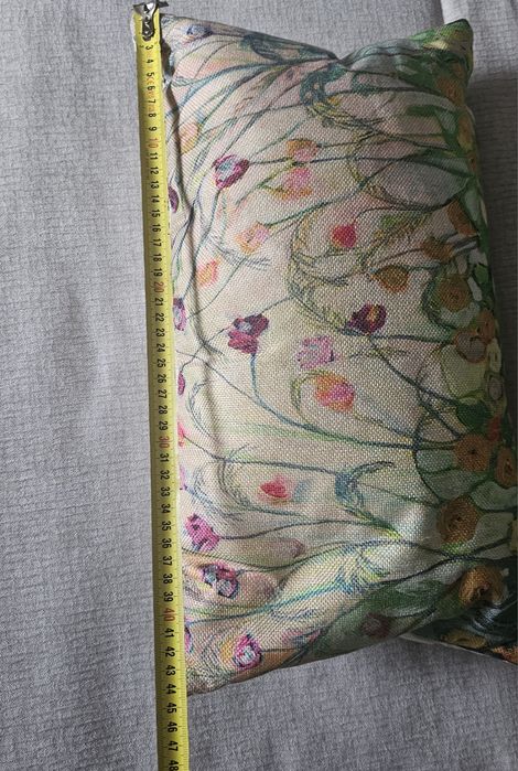 Almofada decorativa com fecho