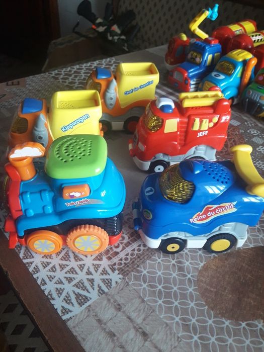 Машинки vtech, поїзди,скутери